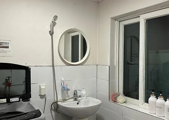 Apartment Spring Of Seogyo 307, 5 Minutes On Foot From Hongik Station *