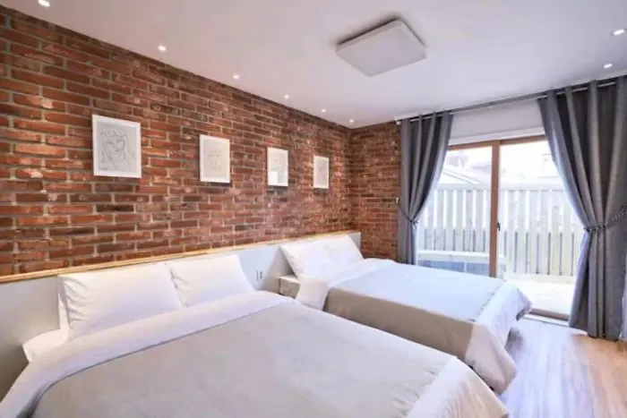 Spring Of Seogyo 307, 5 Minutes On Foot From Hongik Station * Сеул